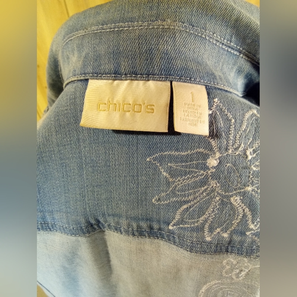 Jean jacket - Picture 3 of 4